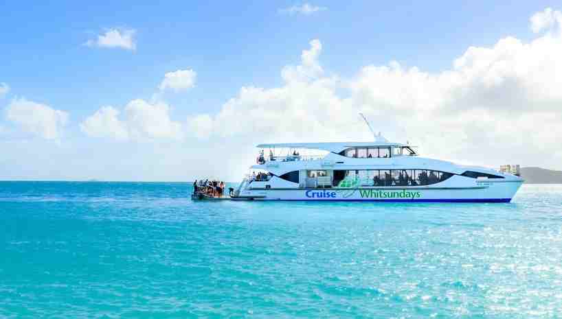 澳大利亚 | 从艾尔利出发：圣灵群岛和白天堂沙滩半日游船