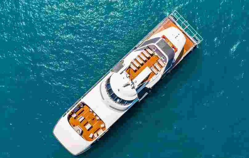 澳大利亚 | 艾尔利往返 怀特黑文海滩一日游（可选择浮潜)- 英文导览